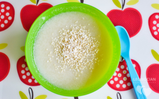 Kaszka manna z gruszką i amarantusem