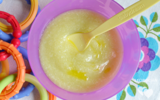 Krem z cukinii z indykiem