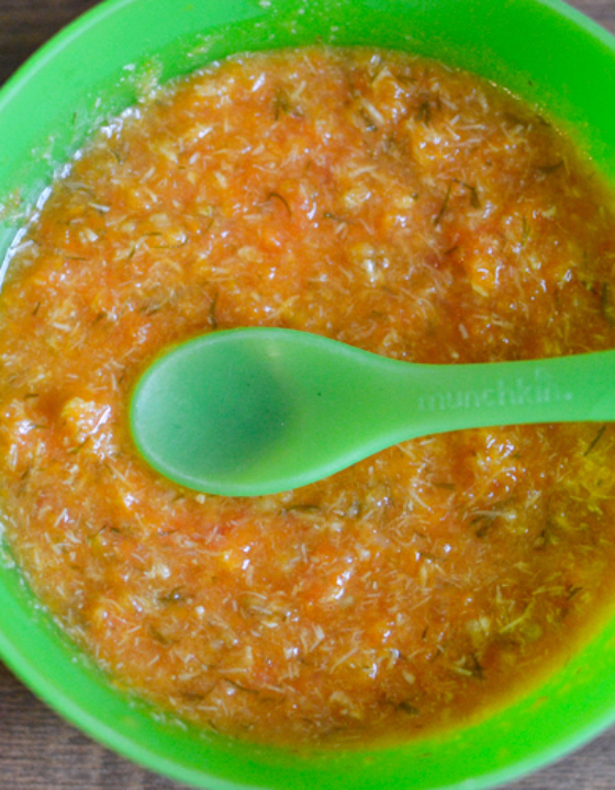 Zupka warzywna z pomidorem i indykiem