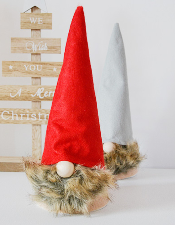 DIY: Świąteczne Skrzaty/Krasnale