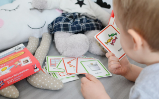 Angielski dla dzieci, czyli jak zachęcać, a nie zniechęcać do nauki 100 pierwszych słówek