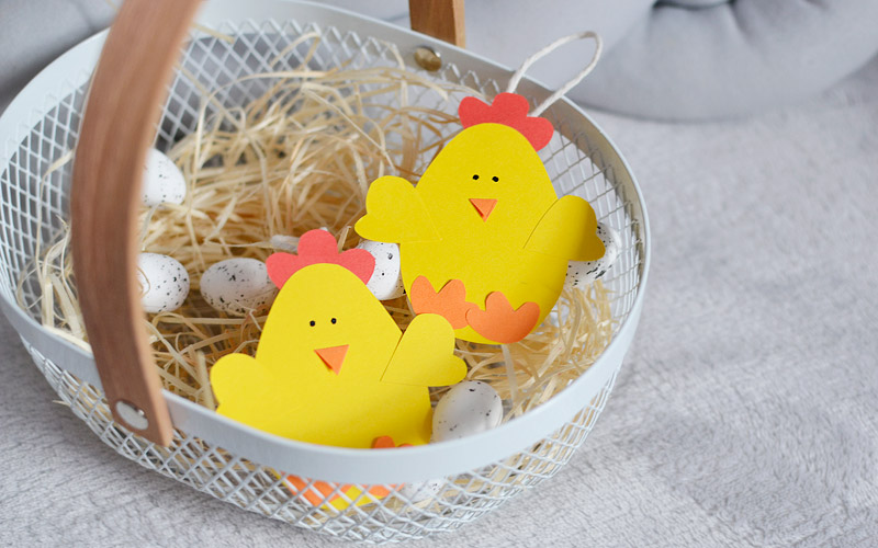 Wielkanocne kurczaki DIY - wycinanka
