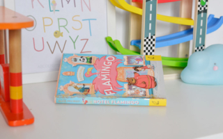 Hotel Flamingo – zabawna historia o niezwykłym hotelu