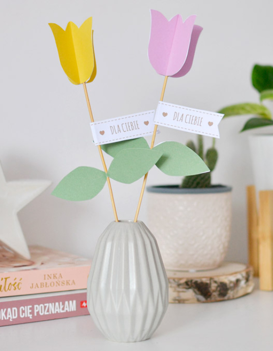 Kwiaty z papieru – papierowe tulipany na Dzień Kobiet