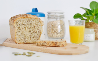 Chleb z ziarnami na drożdżach – najlepszy przepis