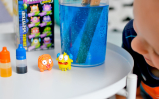 Fabryka potworów – Kolorowe stworki dla dzieci