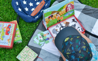 Zabawki w podróży, które pomogą przetrwać długą podróż!