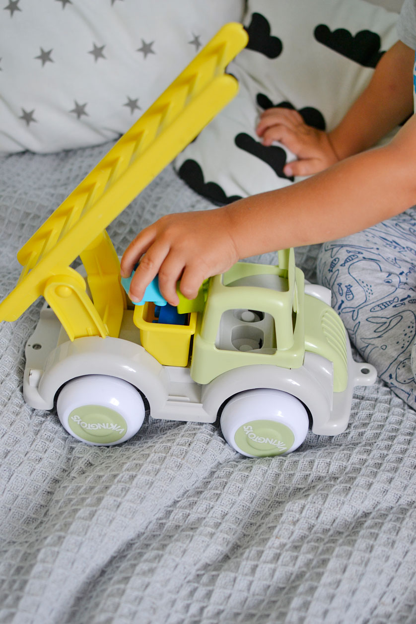 Autka dla dzieci, które przetrwają każdą zabawę - Samochody Ecoline