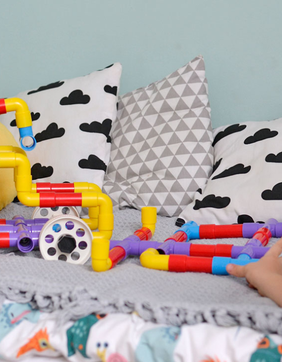 Konstrukcyjne rurki, czyli kreatywna zabawa dla dzieci!