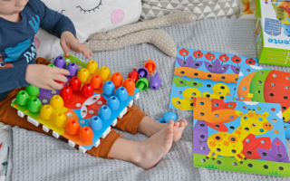 Układanka dla malucha, która uczy i bawi!