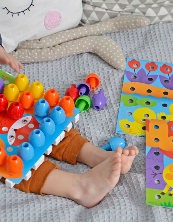 Układanka dla malucha, która uczy i bawi!