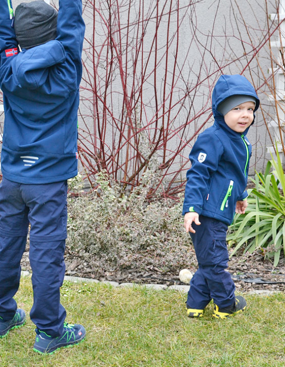 Ubrania wiosenne dla dzieci, czyli jak ubrać dziecko na wiosnę!