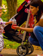 Podświetl i odkryj – książki do czytania i zabawy z latarką