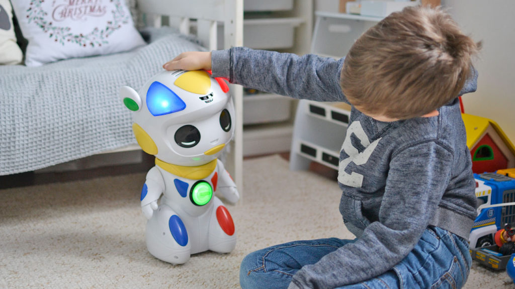 Robot Dla Dziecka 4 Latka Emiglio - duży robot dla dzieci, który reaguje na dziecko - lecibocian.pl