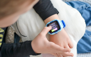 Smartwatch dla dziecka – czy warto kupić?