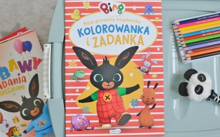 Kreatywne książki do wyklejania i kolorowania dla maluchów