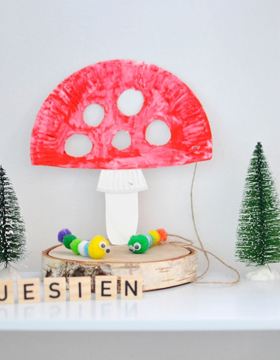 Muchomor z talerzyka papierowego