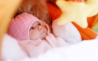 Jak ubierać noworodka zimą?