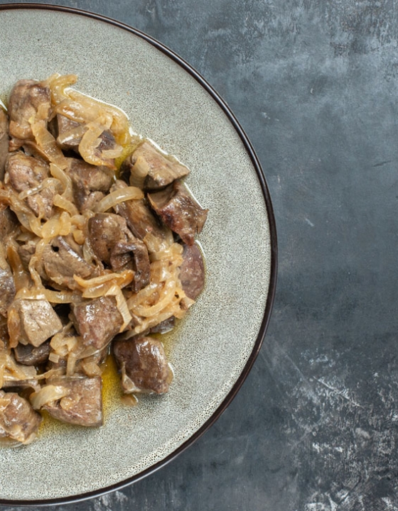 Z czym podawać strogonow?