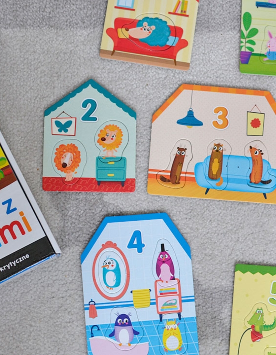 Domki z cyframi – puzzle do nauki liczenia dla dzieci