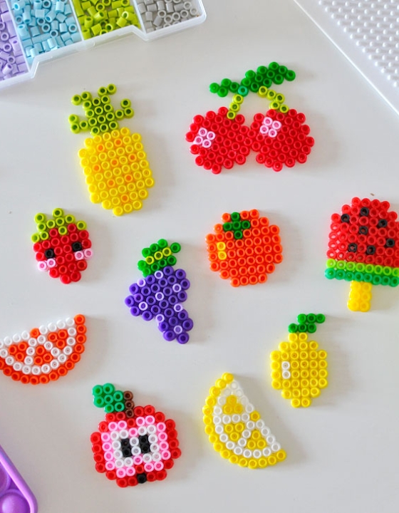 Koraliki do prasowania – letnie owoce darmowe szablony