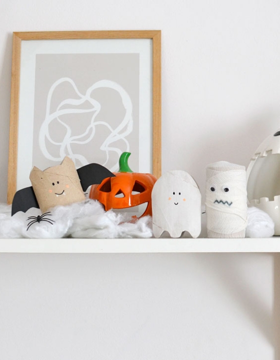 Dekoracje na Halloween z rolek papieru