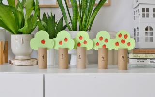 Matematyczne drzewa z rolek po papierze