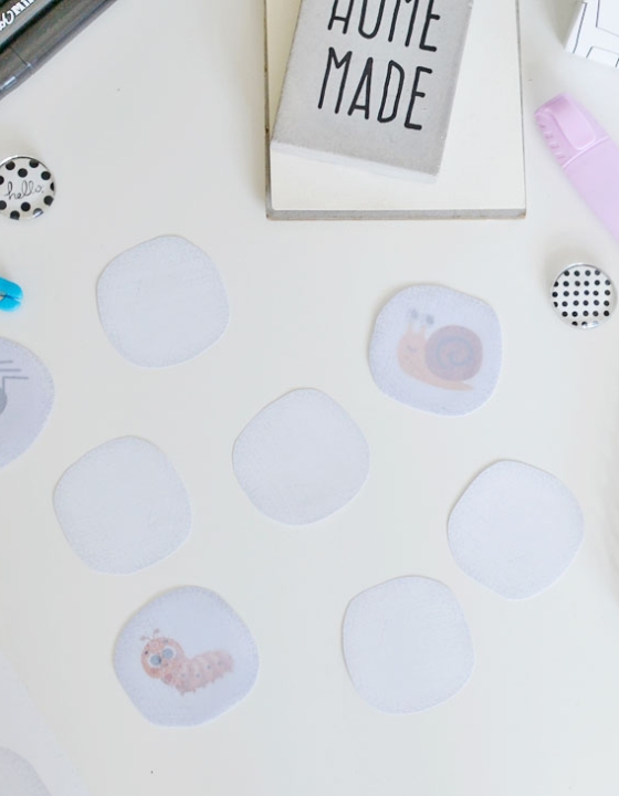 Kamienie z ukrytymi robaczkami – do druku