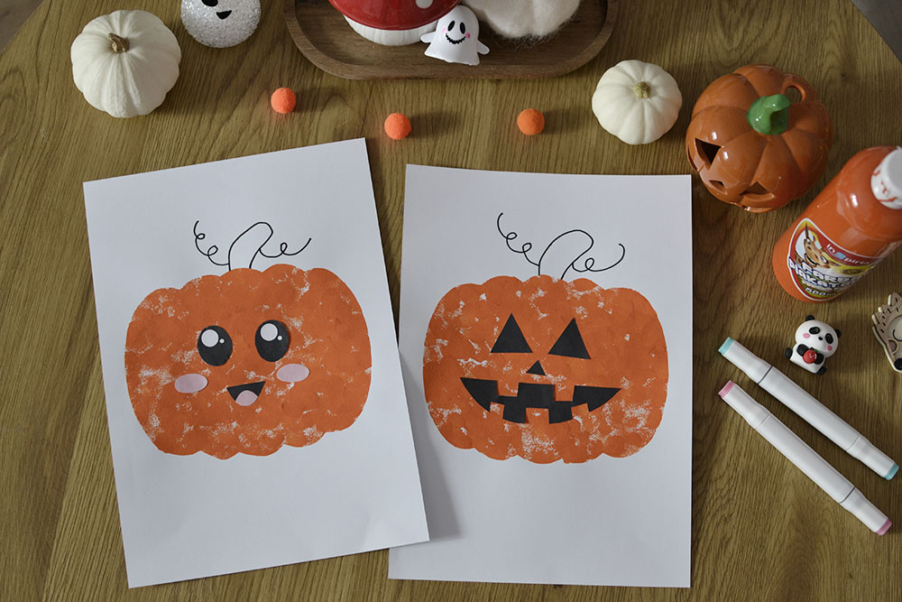 Dynia malowana pomponami. Pomysł na pracę plastyczną!